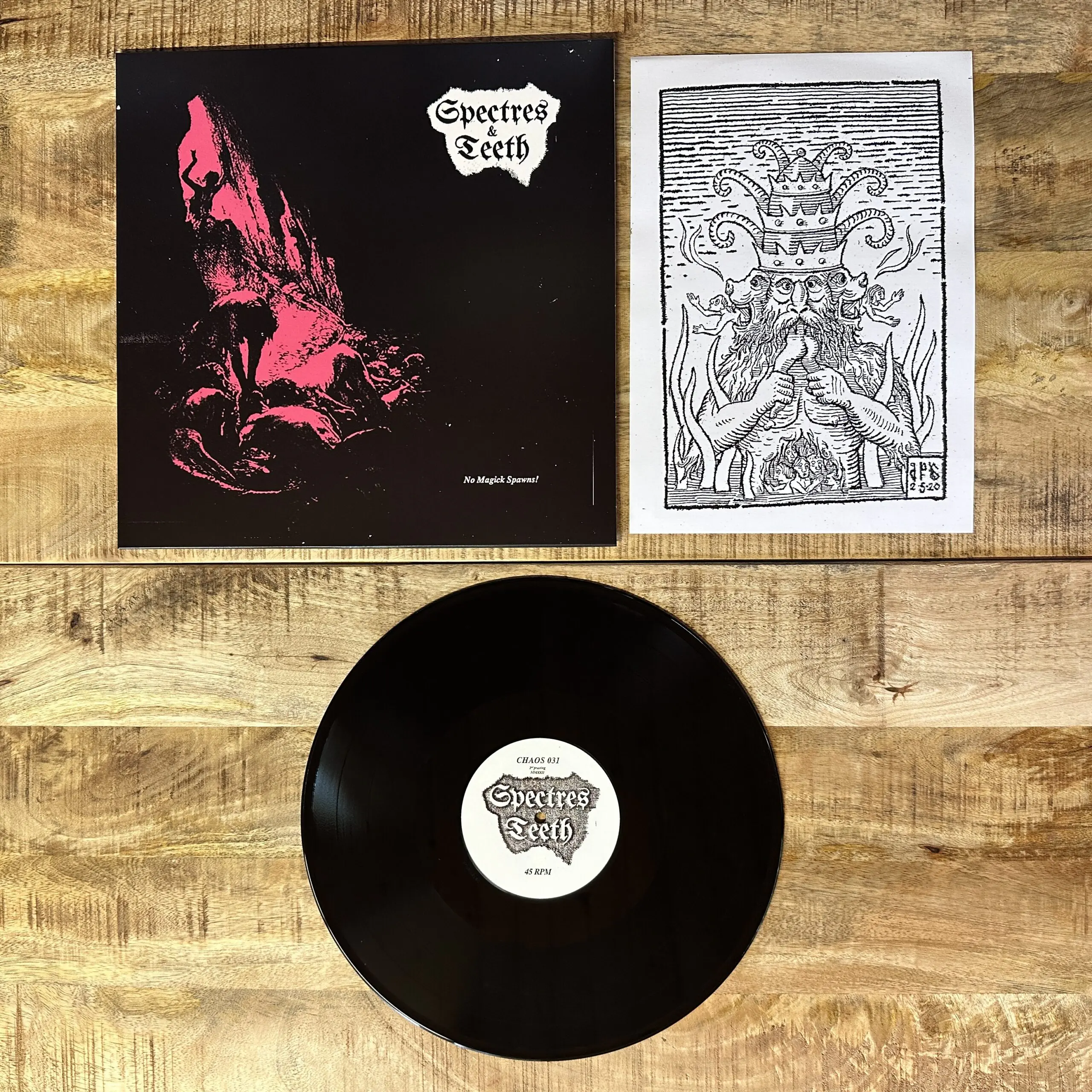 Spectres & Teeth - No Magick Spawns! LP